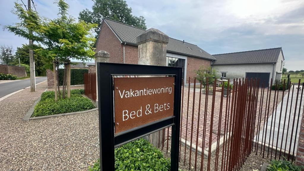 Вилла Bed & Bets! Geetbets Экстерьер фото